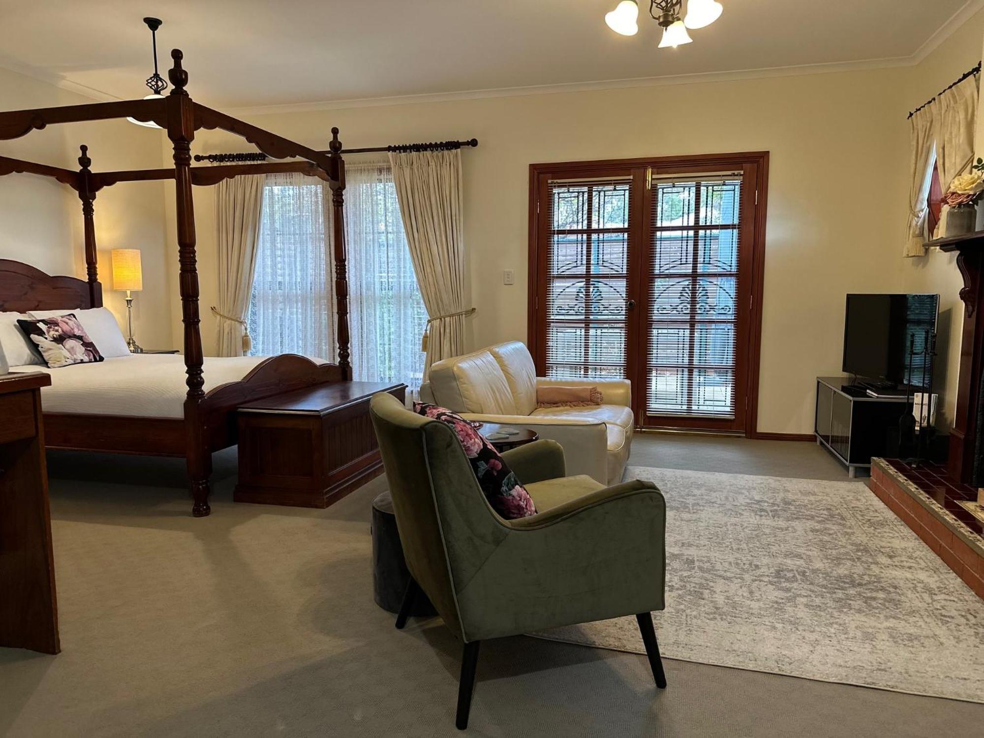 Wine And Roses Bed And Breakfast Adelaida Exterior foto